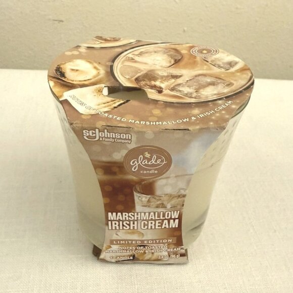 Limited Edition Glade Marshmallow Irish Cream Glass Candle New - Picture 1 of 5